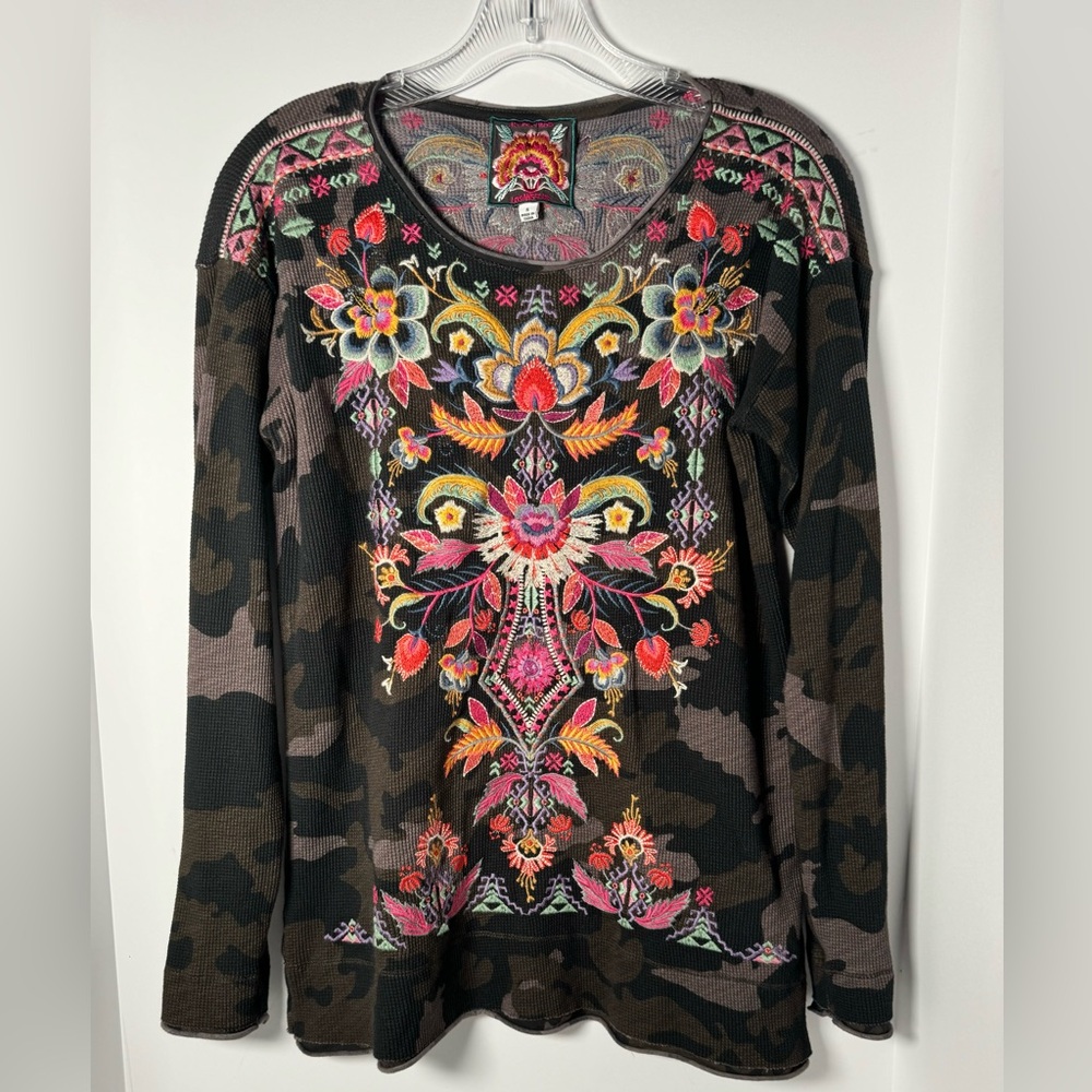 Johnny Was Size Small Embroidered Thermal Floral Top Waffle Knit Long Sleeve